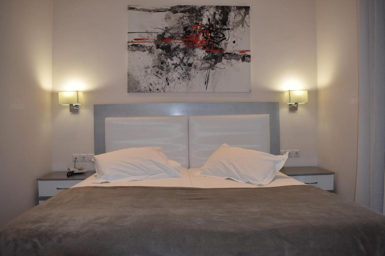 Marinis Boutique Rooms Nea Iraklitsa Eksteriør bilde